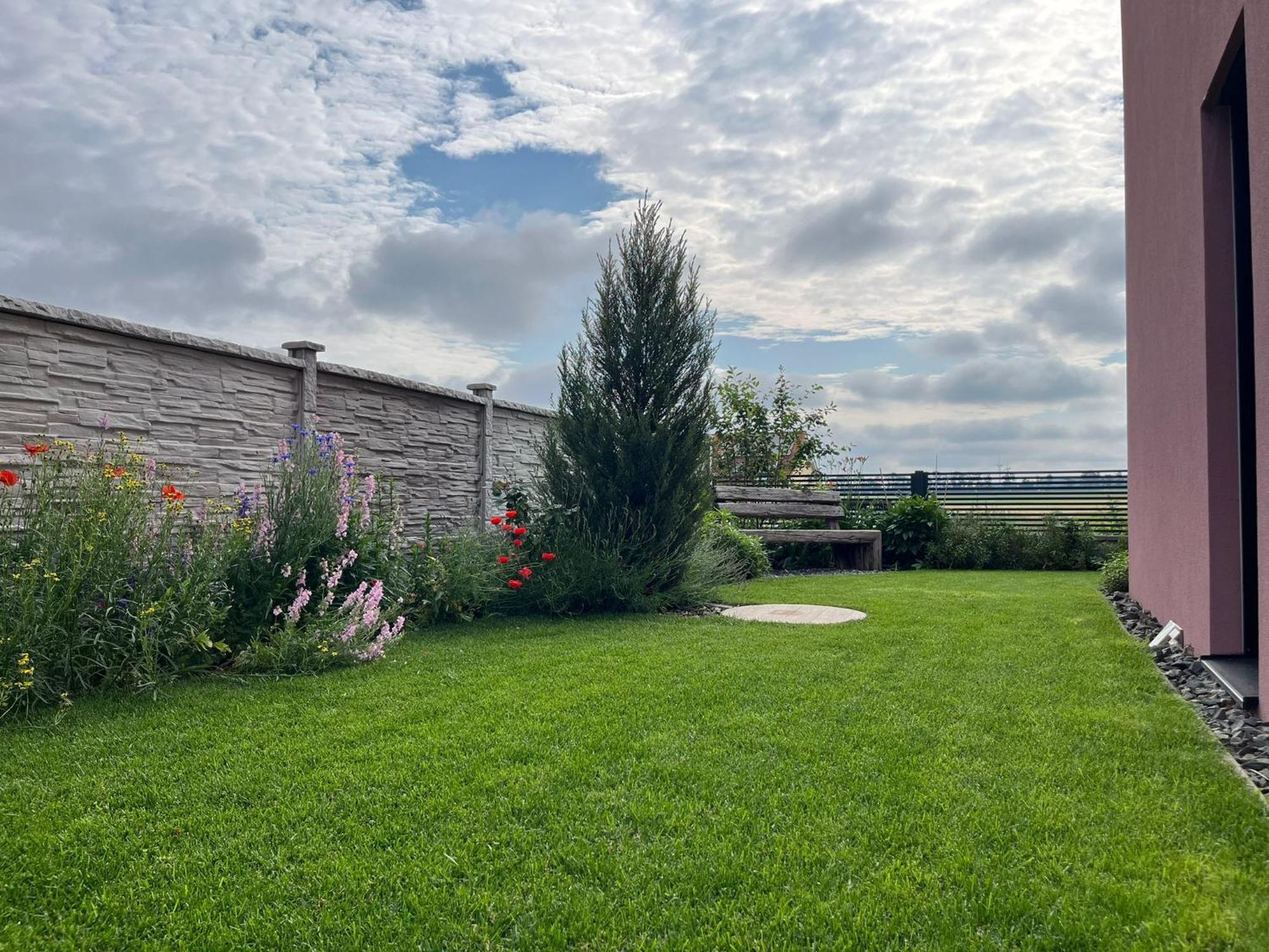 Maria Ellend Villa Rose Close To Vienna & Airport מראה חיצוני תמונה